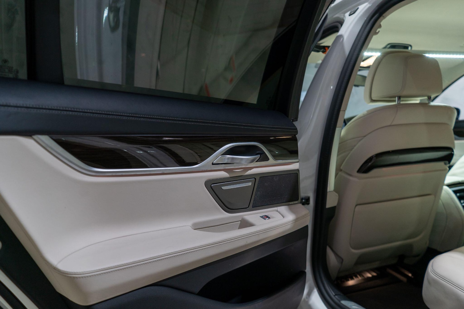 Used BMW 7 Series for sale - 78136415: Photo 34