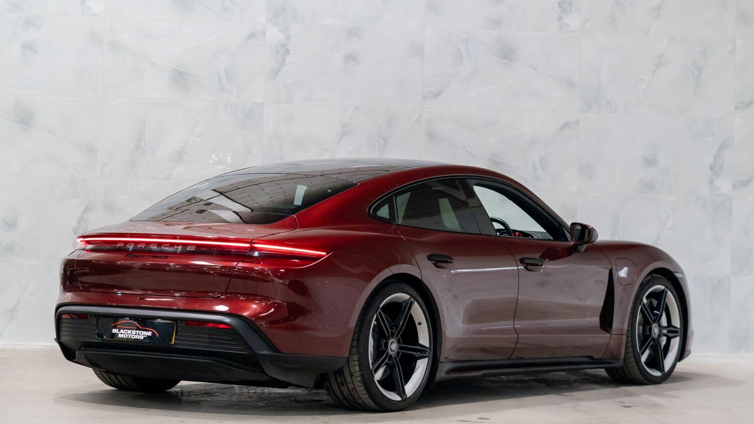 Used Porsche Taycan 2023 for sale - 78185093: Photo 11