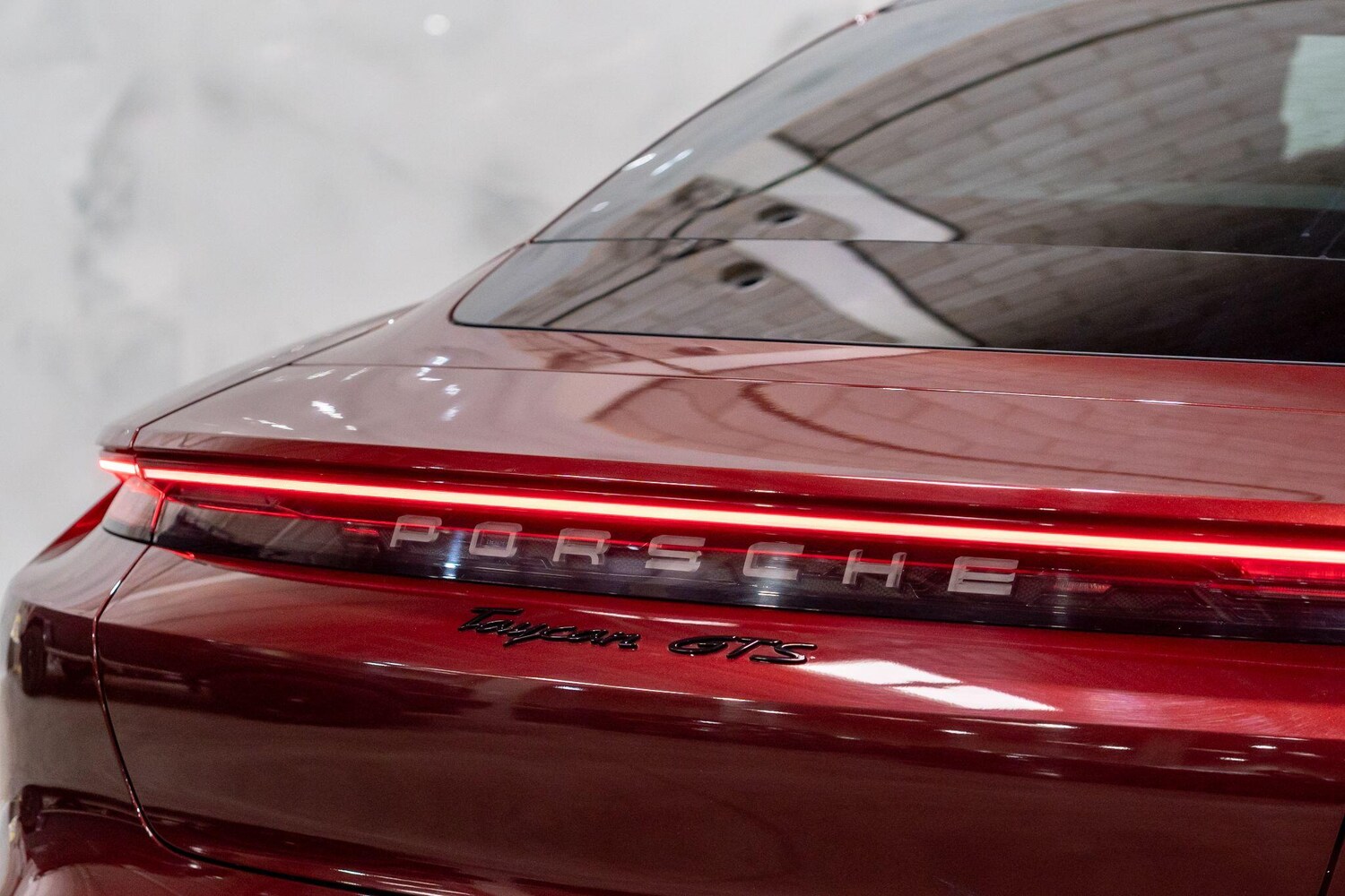 Used Porsche Taycan 2023 for sale - 78185093: Photo 12