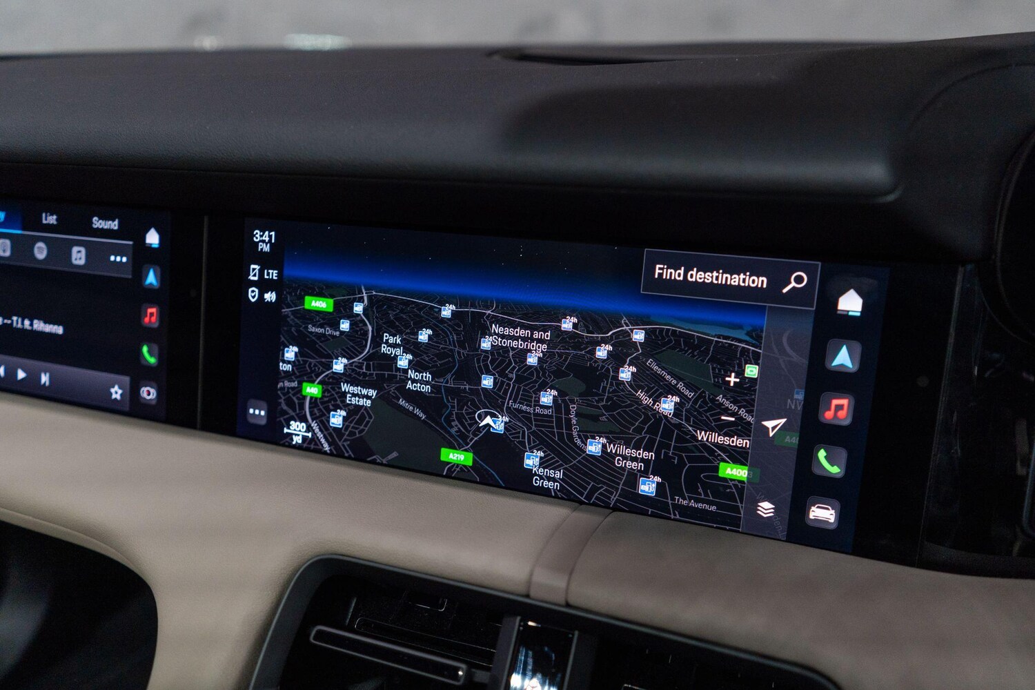 Used Porsche Taycan 2023 for sale - 78185093: Photo 21