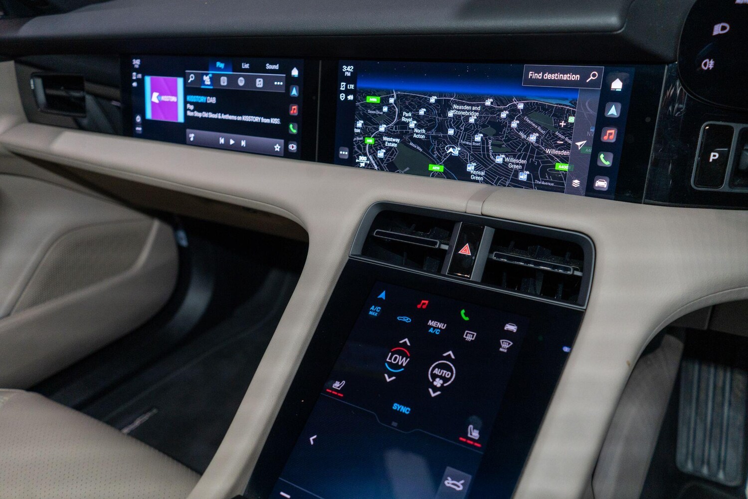 Used Porsche Taycan 2023 for sale - 78185093: Photo 27