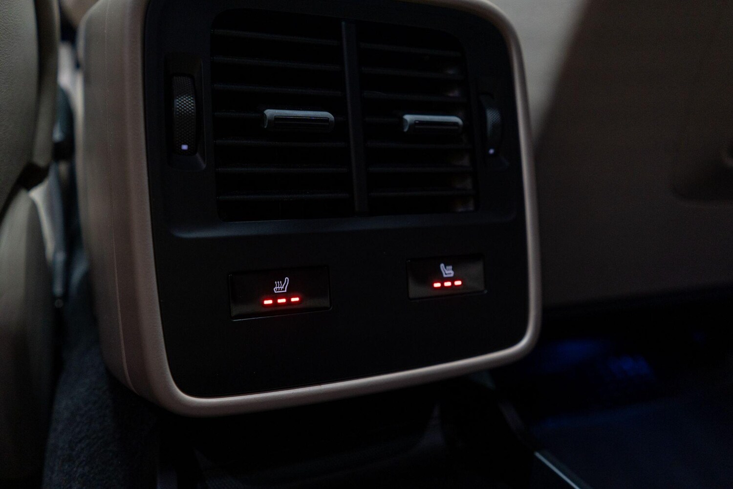 Used Porsche Taycan 2023 for sale - 78185093: Photo 40