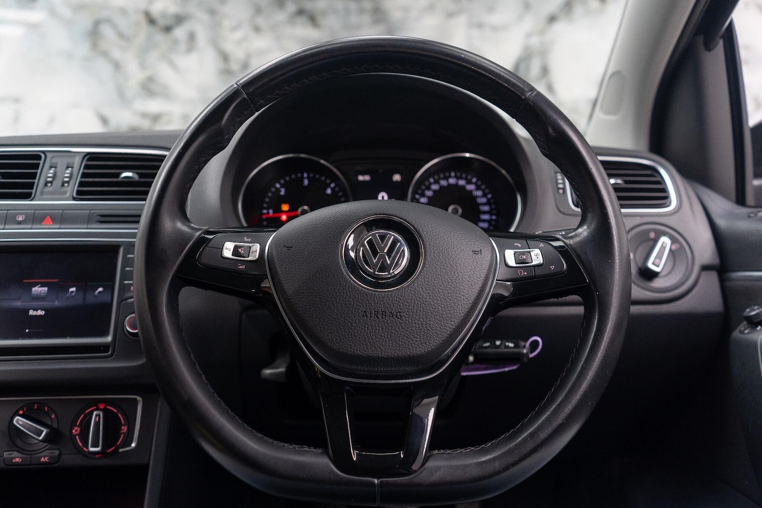 Used Volkswagen Polo 2015 for sale - 77425747: Photo 13