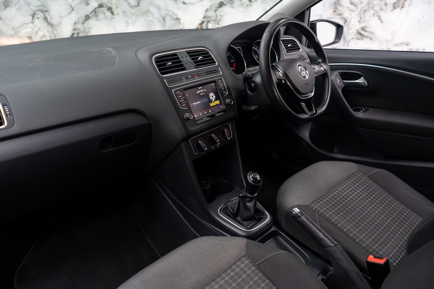 Used Volkswagen Polo 2015 for sale - 77425747: Photo 25