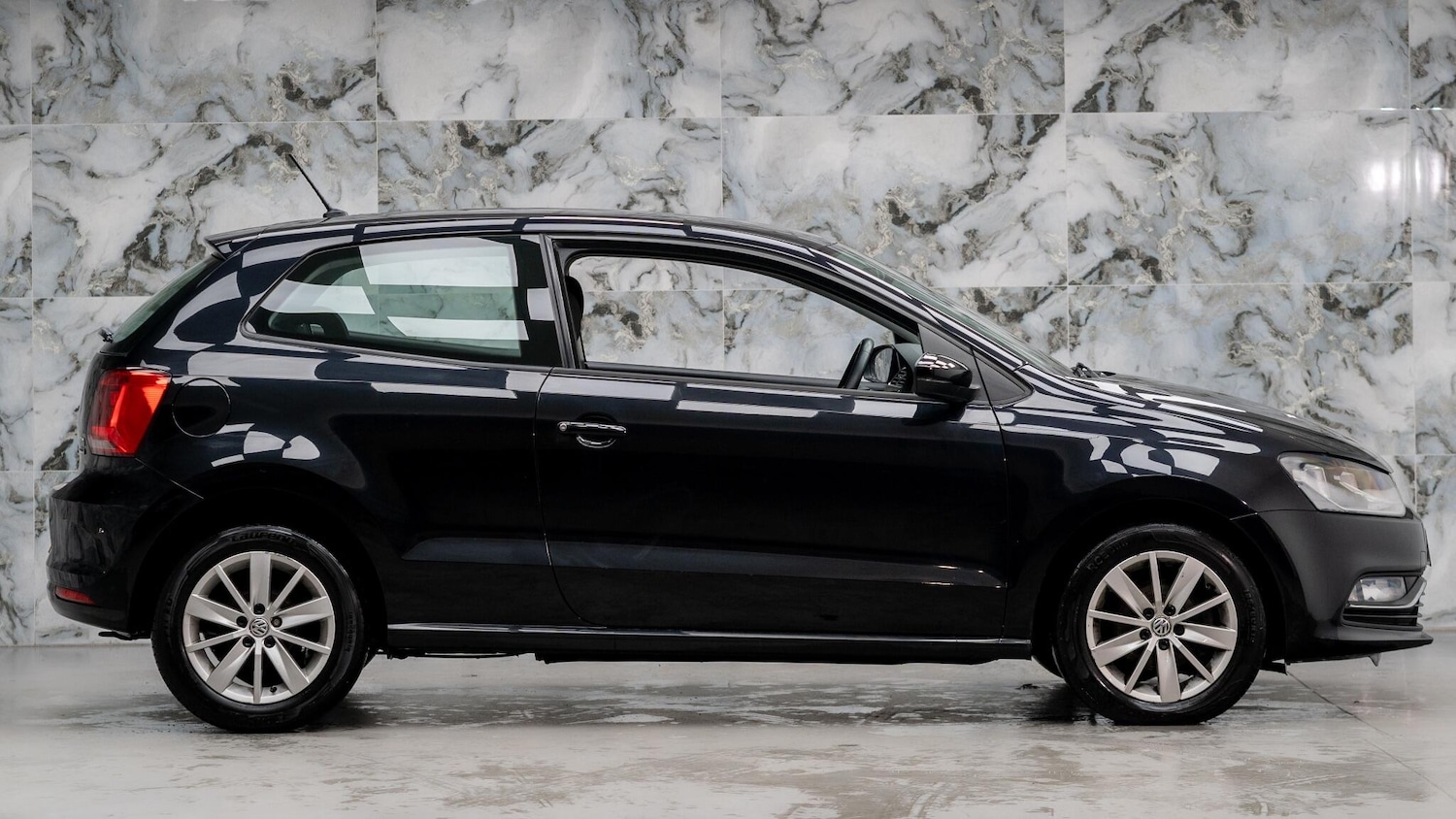 Used Volkswagen Polo 2015 for sale - 77425747: Photo 4