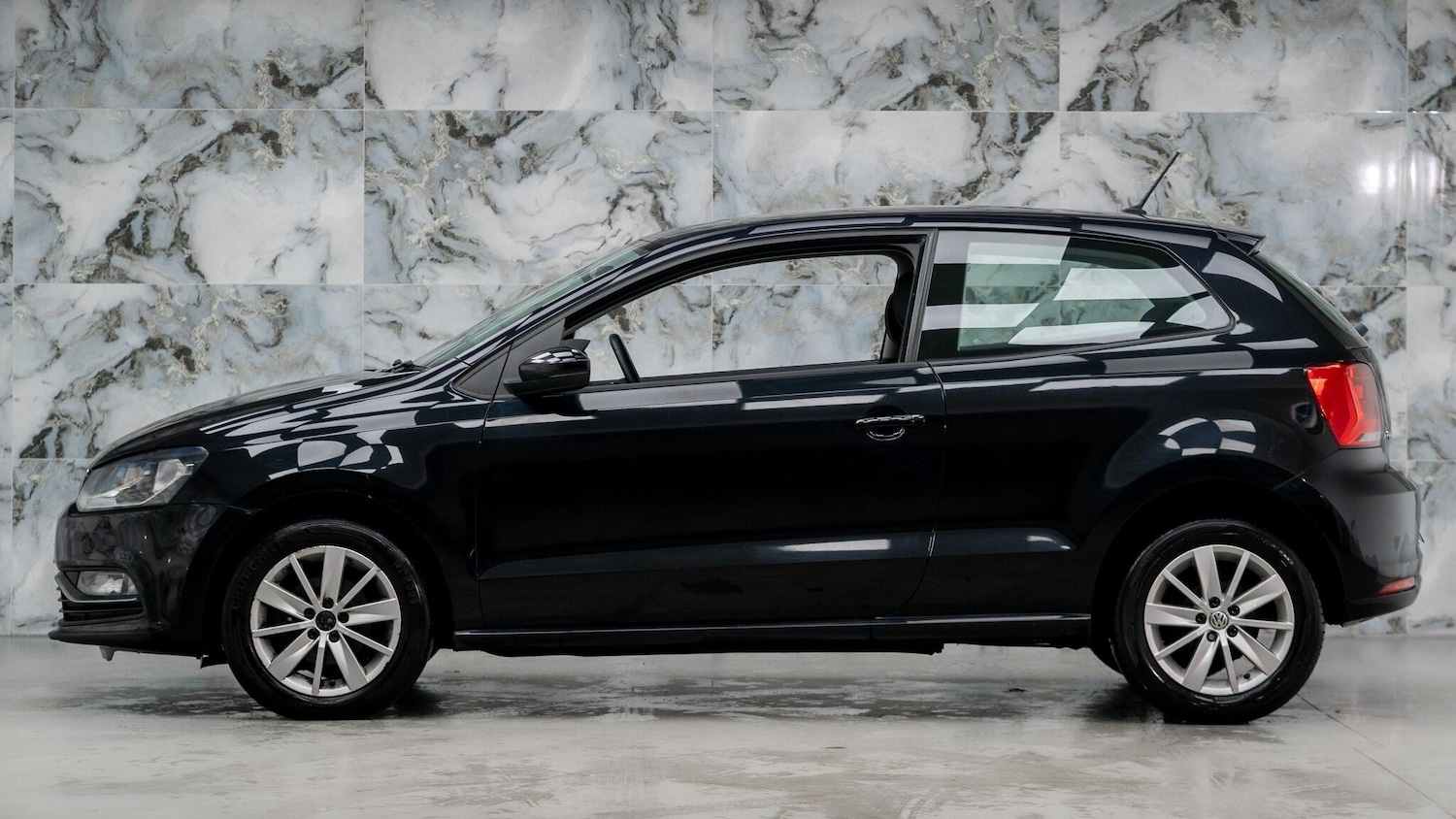 Used Volkswagen Polo 2015 for sale - 77425747: Photo 7