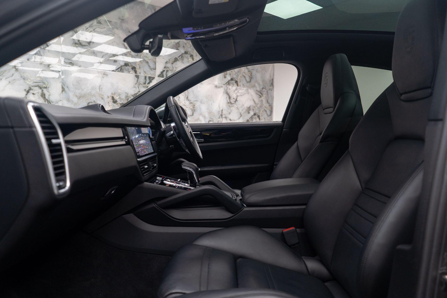 Used Porsche Cayenne 2019 for sale - 76584930: Photo 14