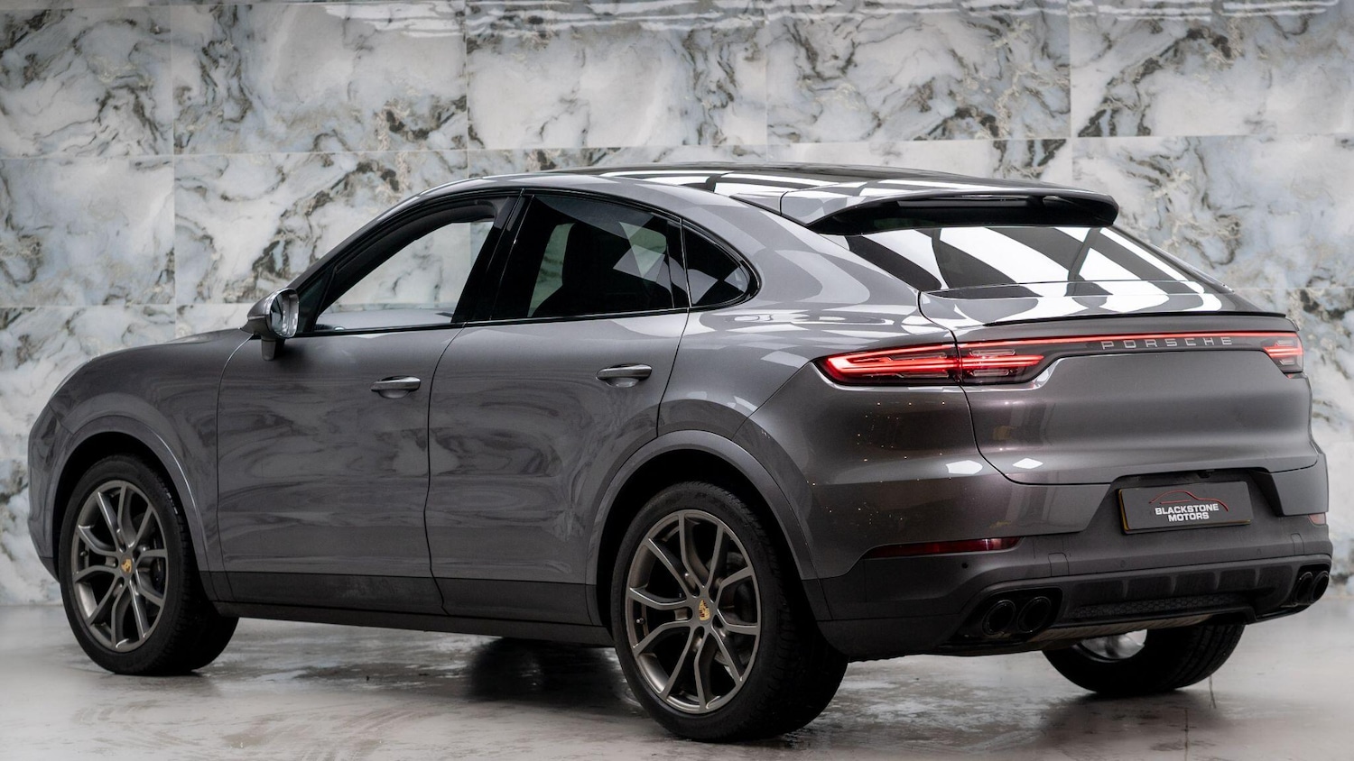 Used Porsche Cayenne 2019 for sale - 76584930: Photo 5