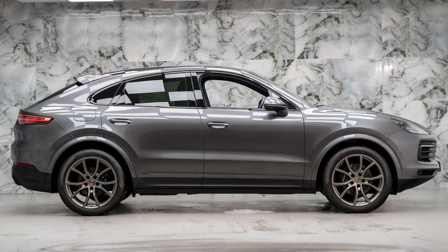 Used Porsche Cayenne 2019 for sale - 76584930: Photo 8