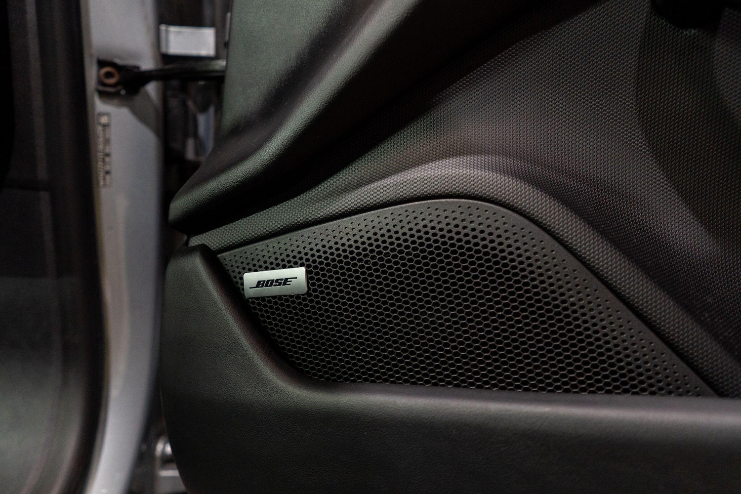 Used Porsche Taycan 2020 for sale - 78185284: Photo 29