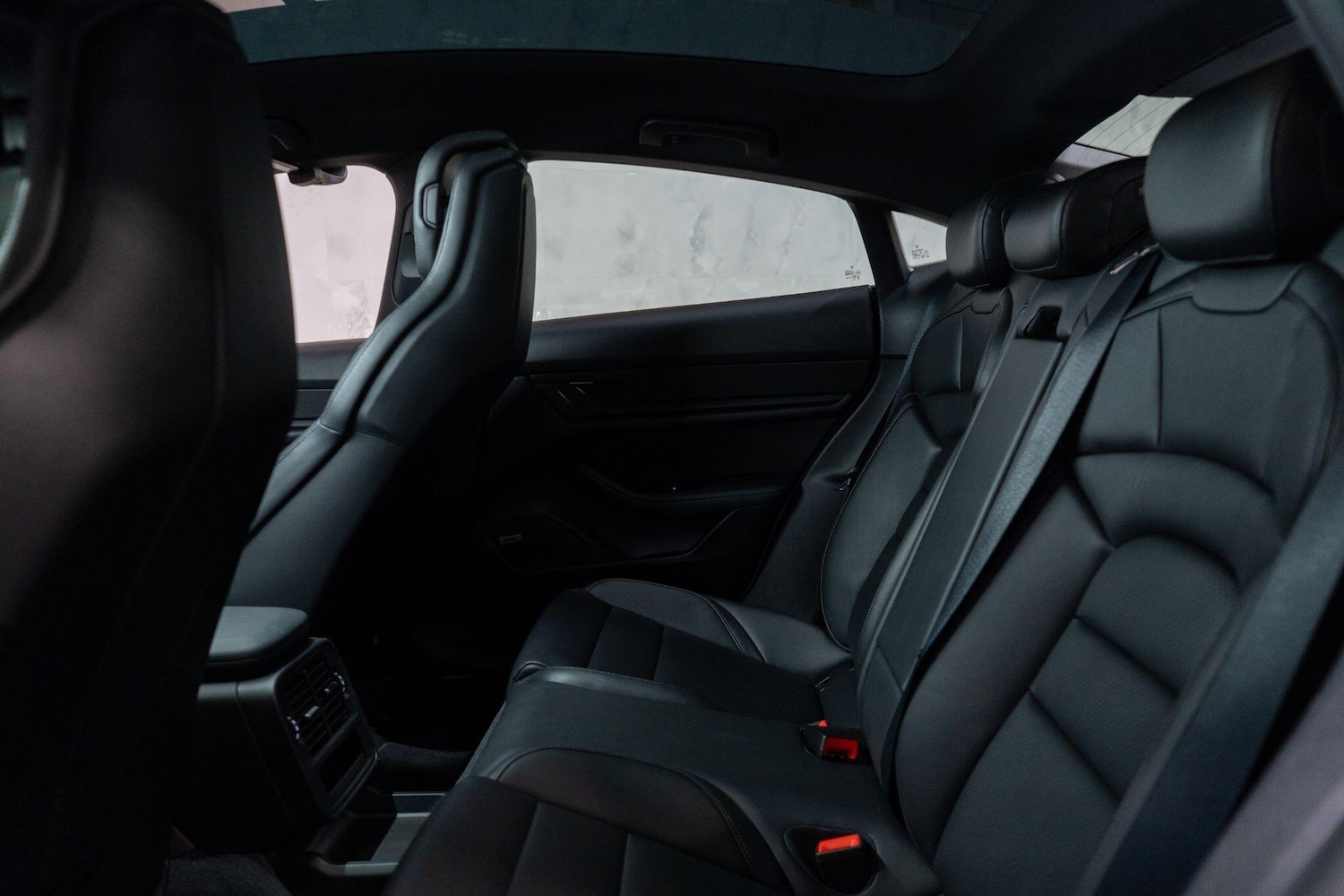 Used Porsche Taycan 2020 for sale - 78185284: Photo 38