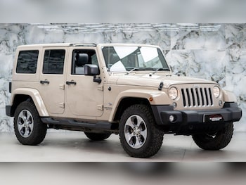 2017 (17) - 2.8 CRD Overland Auto 4WD Euro 6 4dr