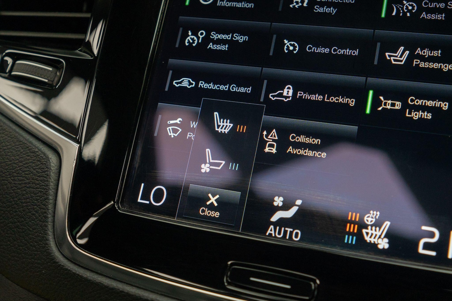 Used Volvo XC90 2021 for sale - 76560938: Photo 28