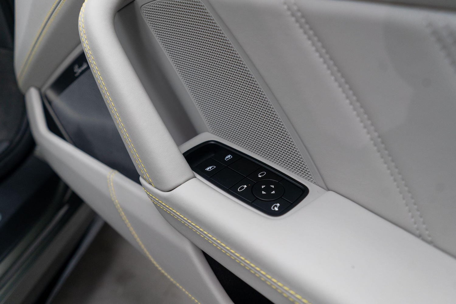 Used Porsche 911 2023 for sale - 76388777: Photo 36