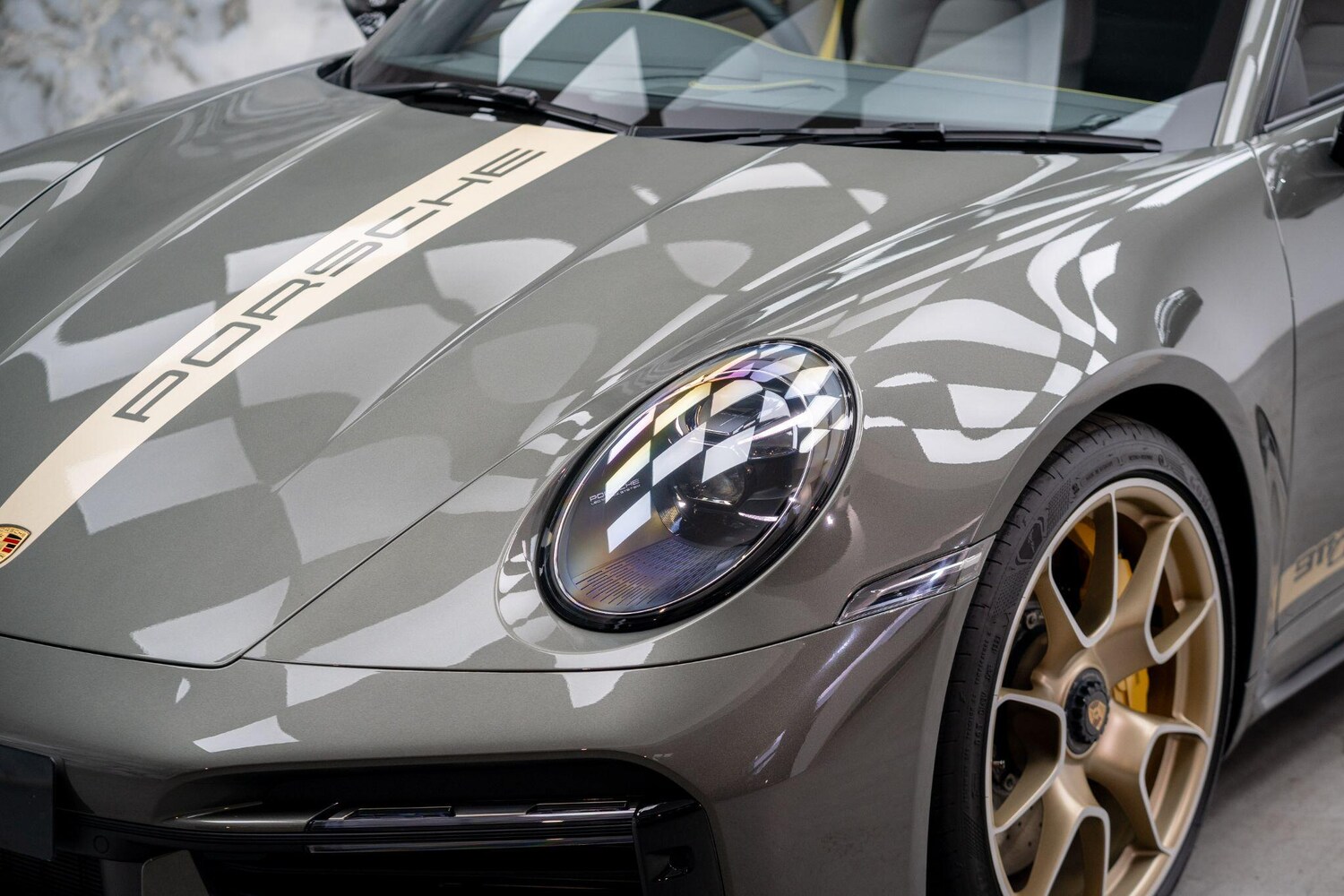 Used Porsche 911 2023 for sale - 76388777: Photo 54