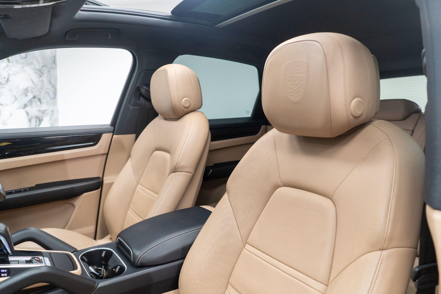 Used Porsche Cayenne 2018 for sale - 76989319: Photo 16