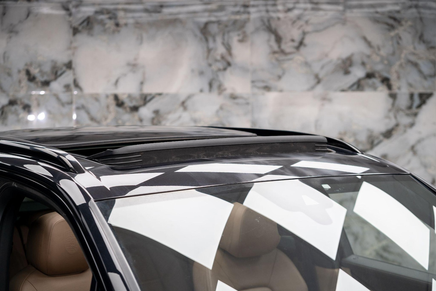 Used Porsche Cayenne 2018 for sale - 76989319: Photo 2