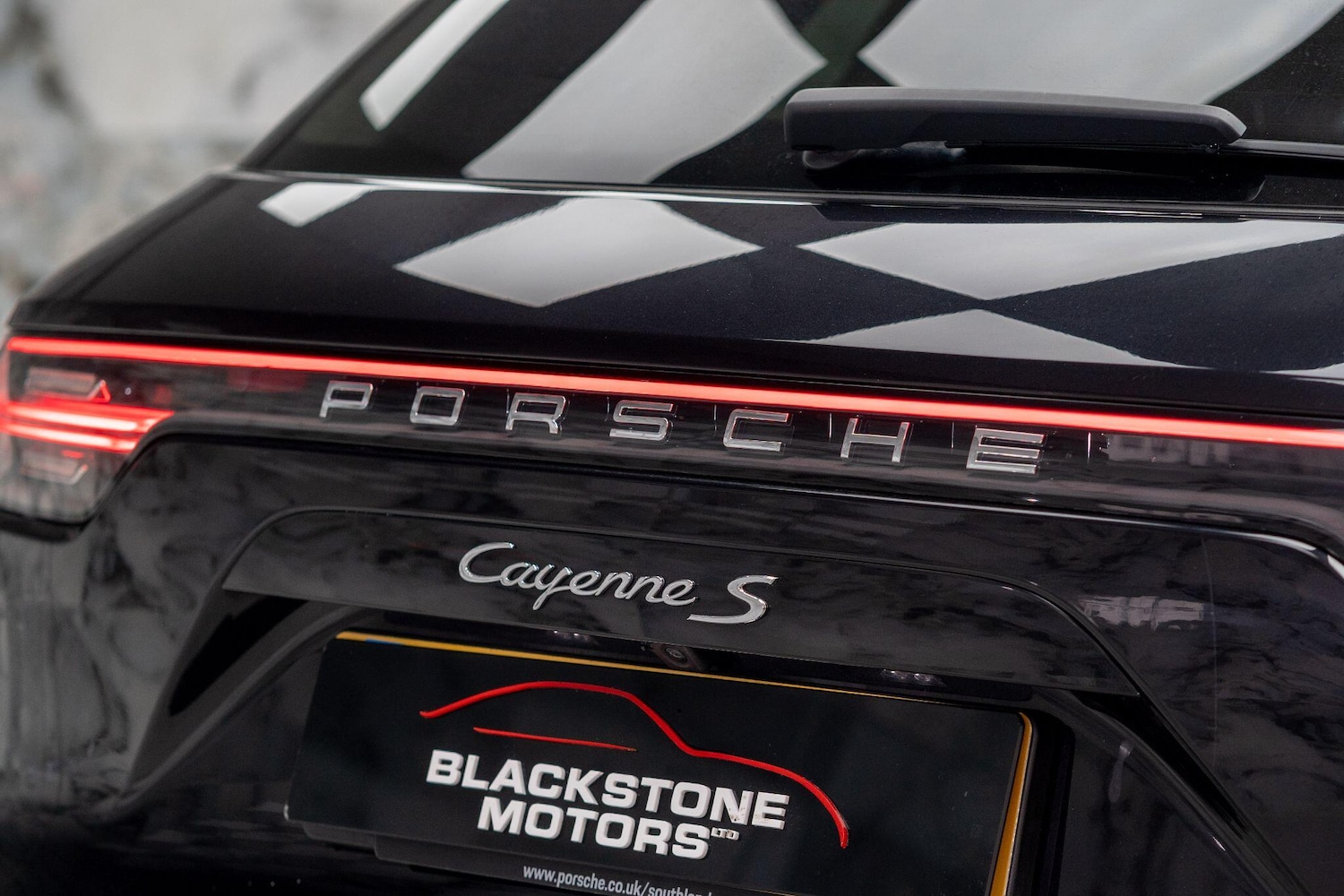 Used Porsche Cayenne 2018 for sale - 76989319: Photo 46