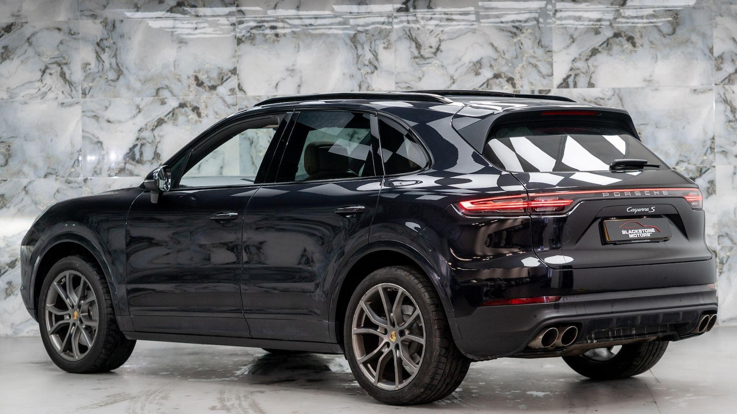 Used Porsche Cayenne 2018 for sale - 76989319: Photo 6