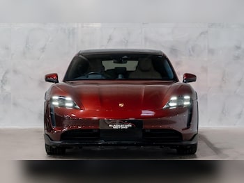 Used Porsche Taycan 2021 for sale - 78430148: Photo