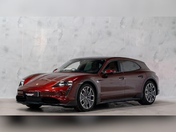 Used Porsche Taycan 2021 for sale - 78430148: Photo