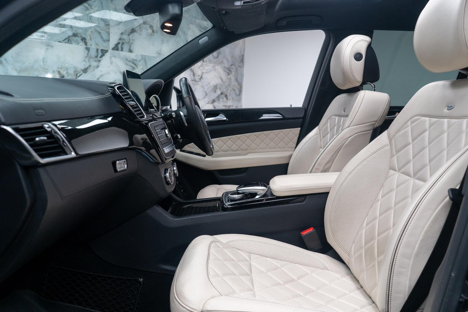 Used Mercedes-Benz GLS 2018 for sale - 76619763: Photo 38