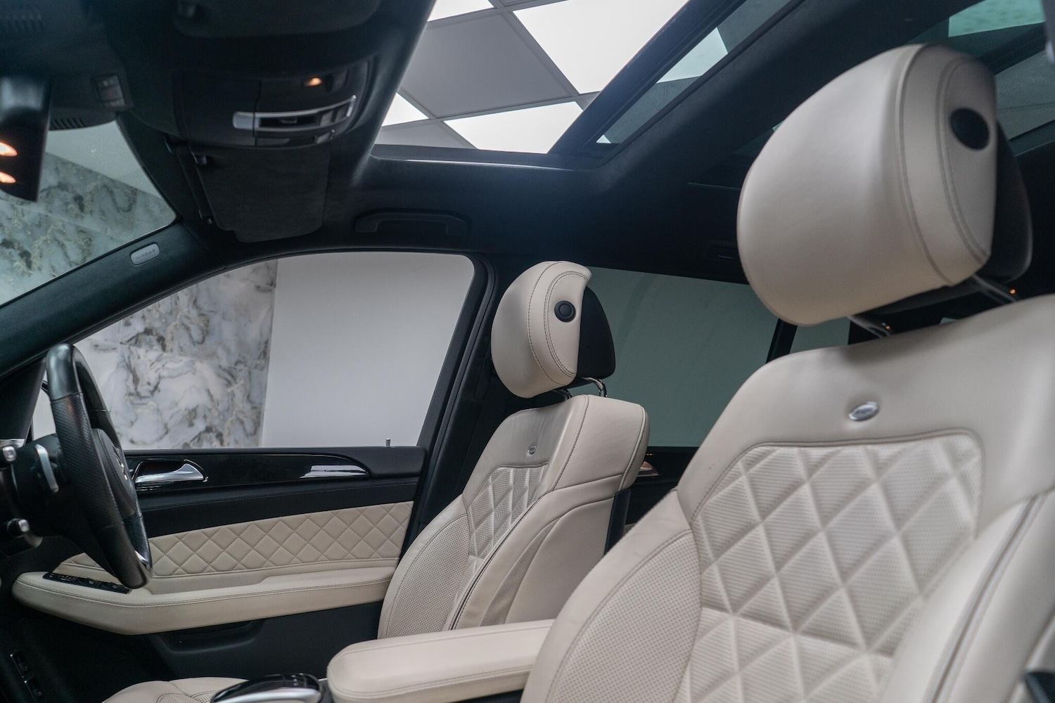 Used Mercedes-Benz GLS 2018 for sale - 76619763: Photo 40