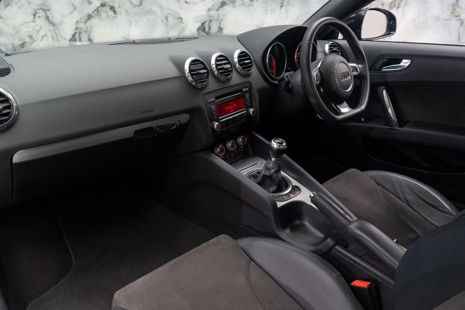 Used Audi TT 2012 for sale - 76987982: Photo 24