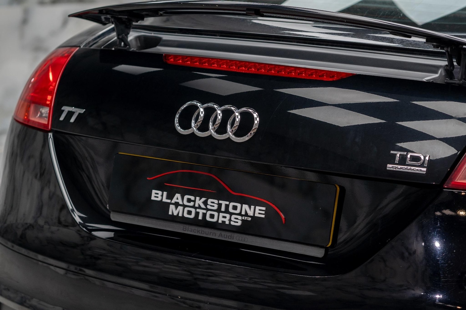 Used Audi TT 2012 for sale - 76987982: Photo 9