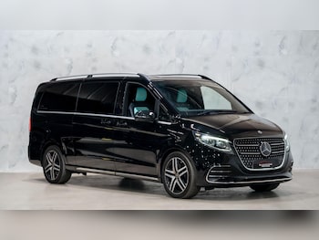 Used Mercedes-Benz V-Class 2024 for sale - 78822232: Photo