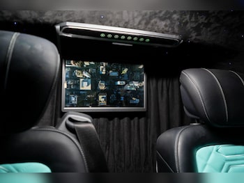 Used Mercedes-Benz V-Class 2024 for sale - 78822232: Photo