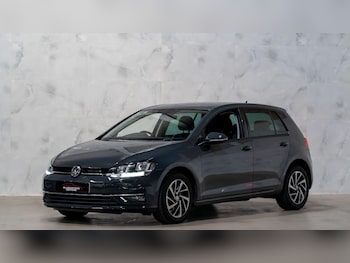 Used Volkswagen Golf 2019 for sale - 79361540: Photo