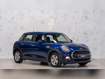 Used MINI Hatch 2017 for sale - 79464758: Photo