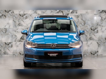 Used Volkswagen Touran 2021 for sale - 75601465: Photo