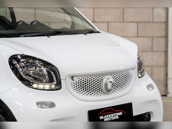 Used smart fortwo 2016 for sale - 77793571: Photo