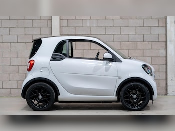 Used smart fortwo 2016 for sale - 77793571: Photo