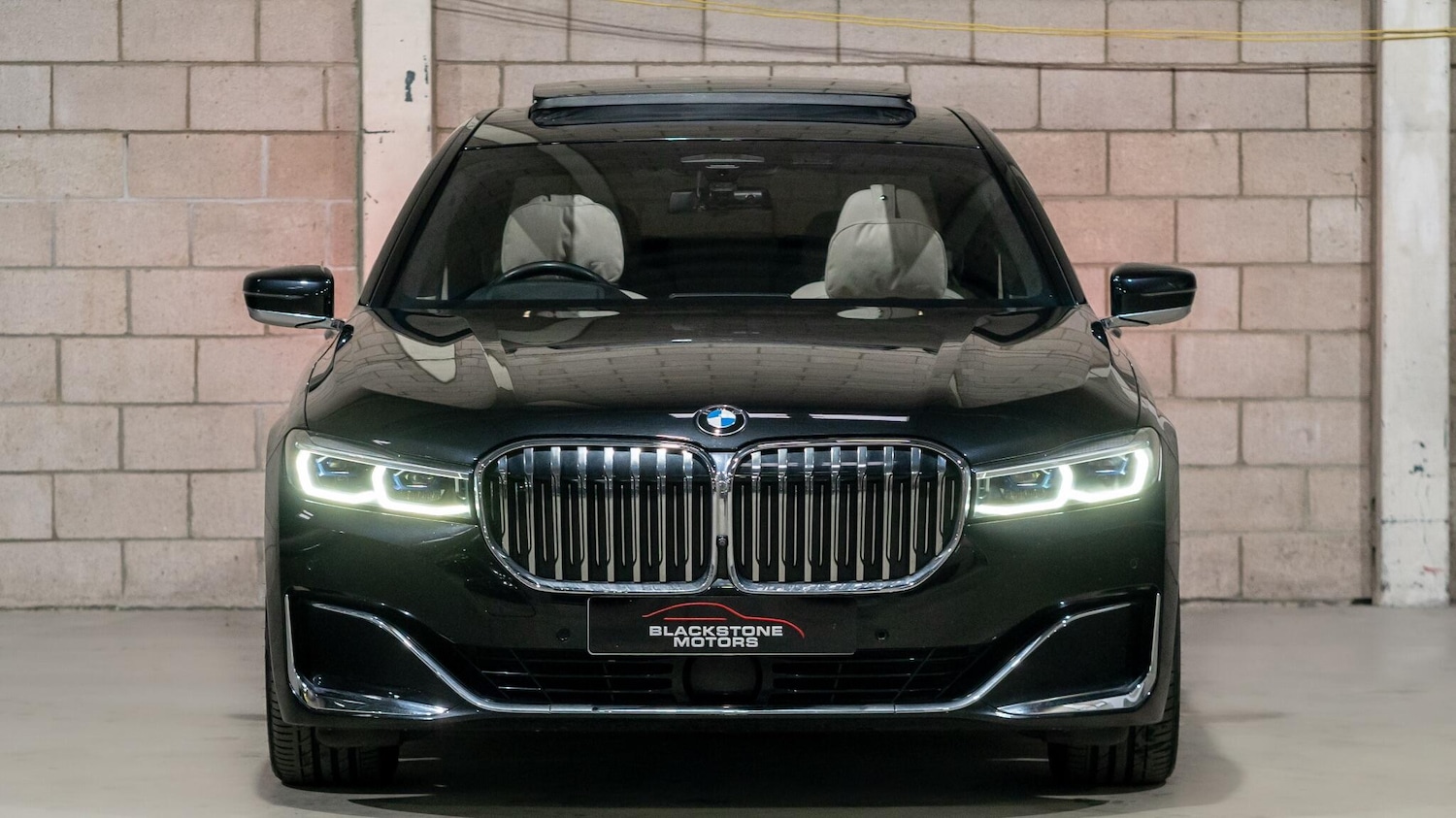 Used BMW 7 Series 2019 for sale - 77970761: Photo 2