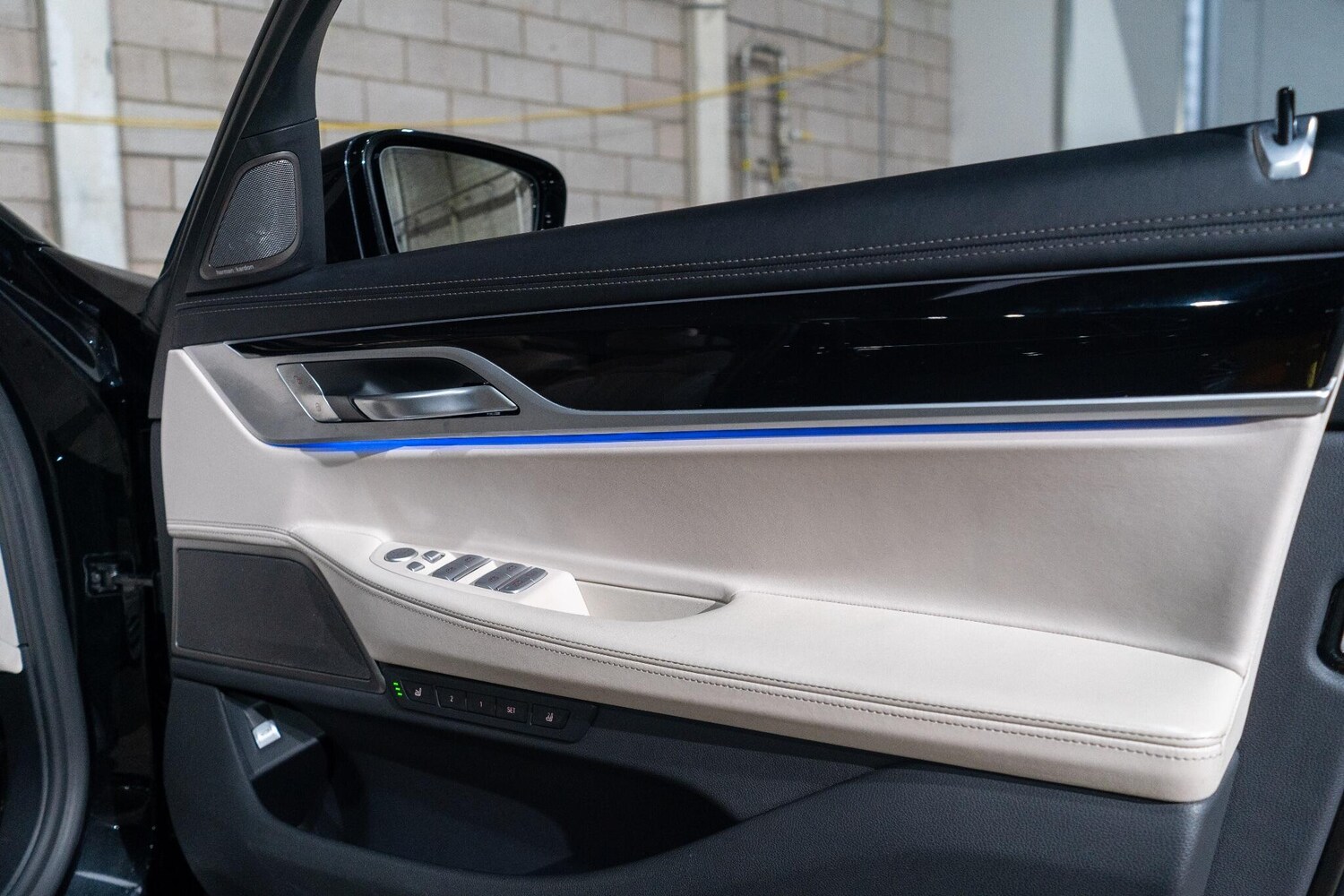 Used BMW 7 Series 2019 for sale - 77970761: Photo 28