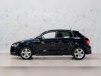 Used Audi A1 2017 for sale - 79236159: Photo