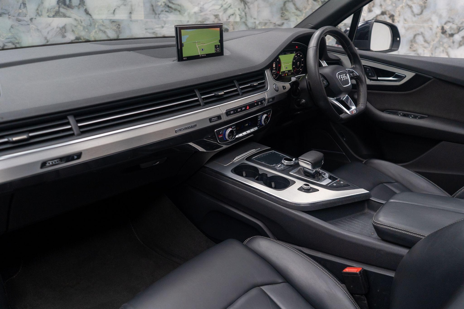 Used Audi Q7 2015 for sale - 76633807: Photo 14