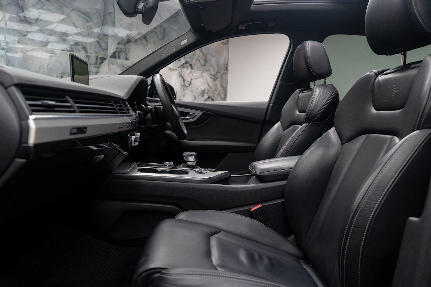 Used Audi Q7 2015 for sale - 76633807: Photo 15