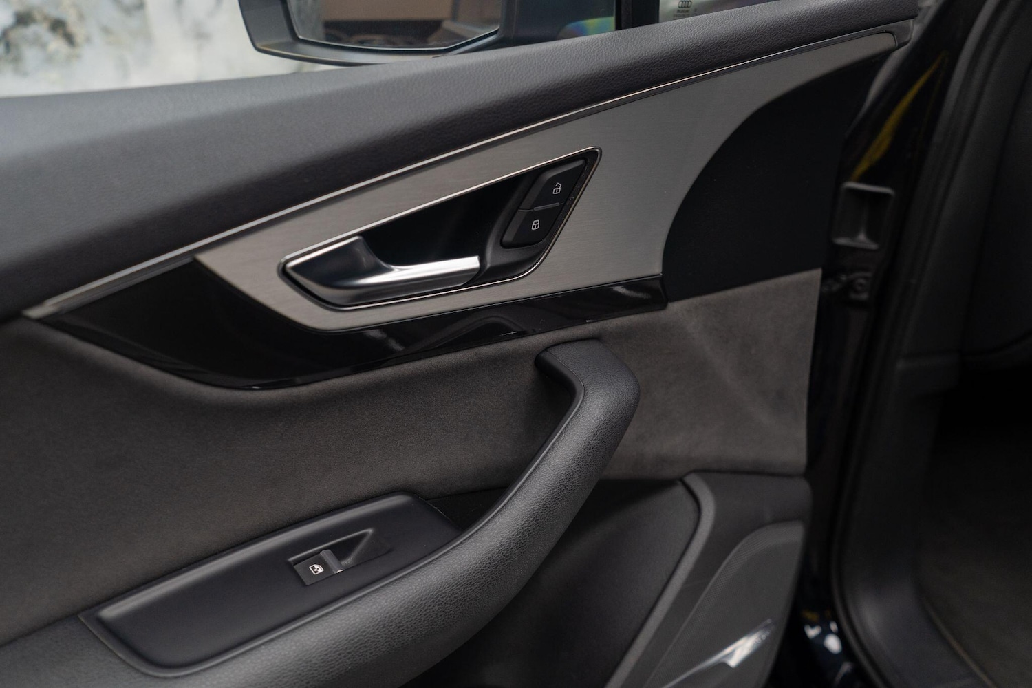 Used Audi Q7 2015 for sale - 76633807: Photo 44