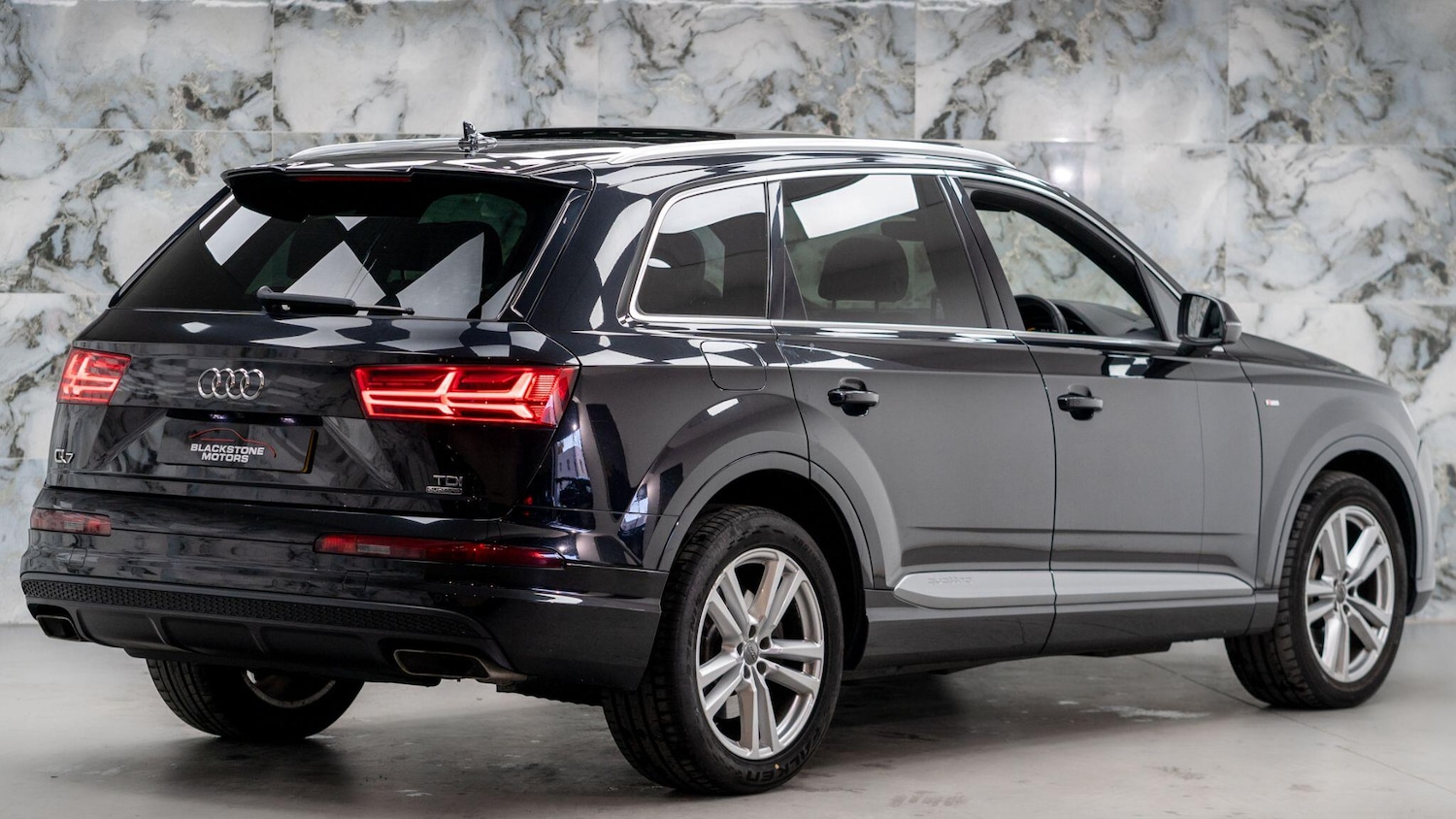 Used Audi Q7 2015 for sale - 76633807: Photo 8