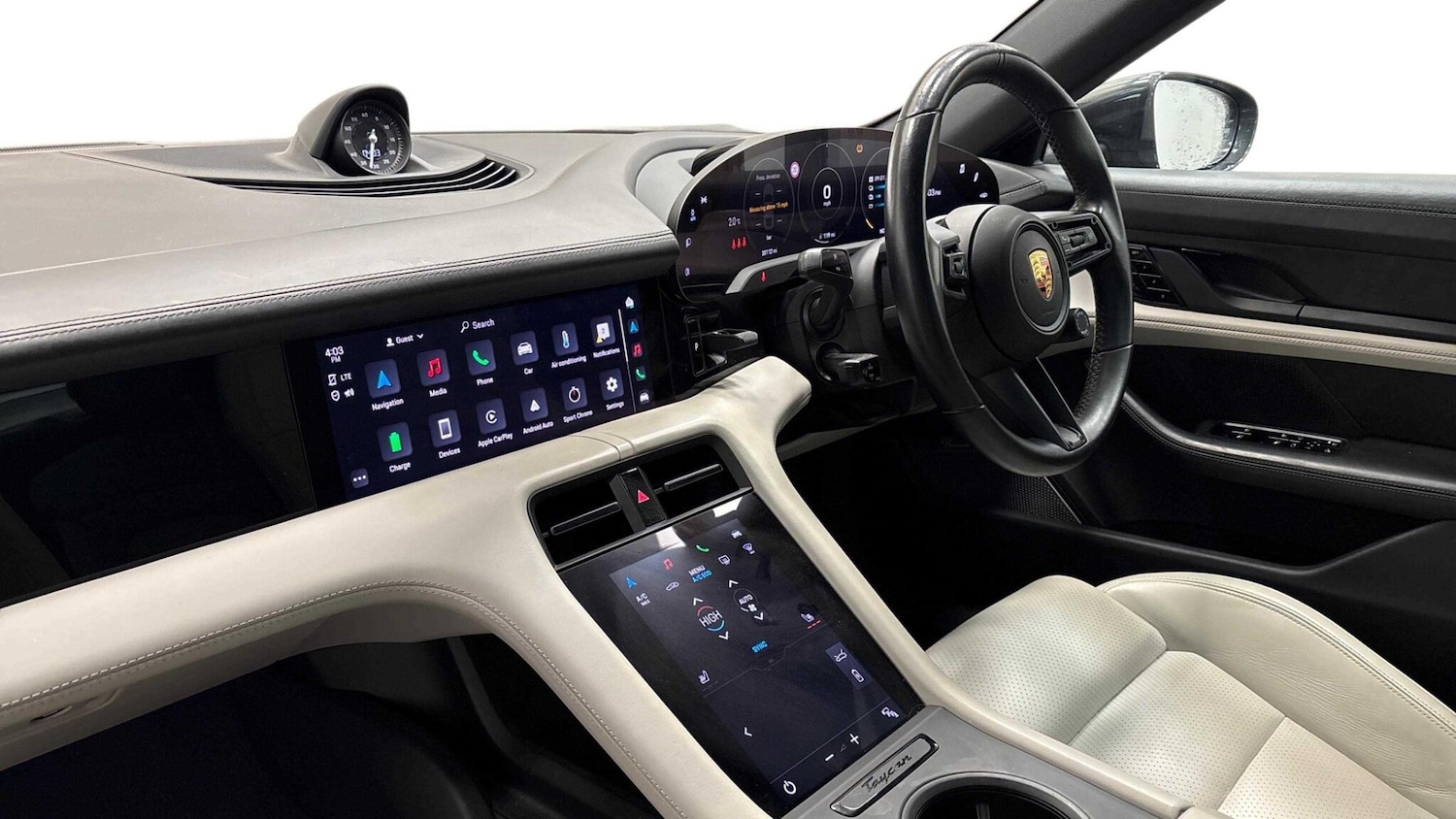 Used Porsche Taycan 2022 for sale - 77637536: Photo 4