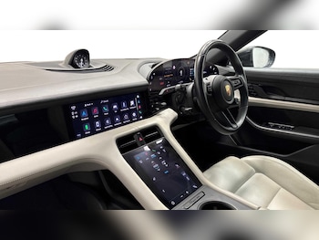 Used Porsche Taycan 2022 for sale - 77637536: Photo