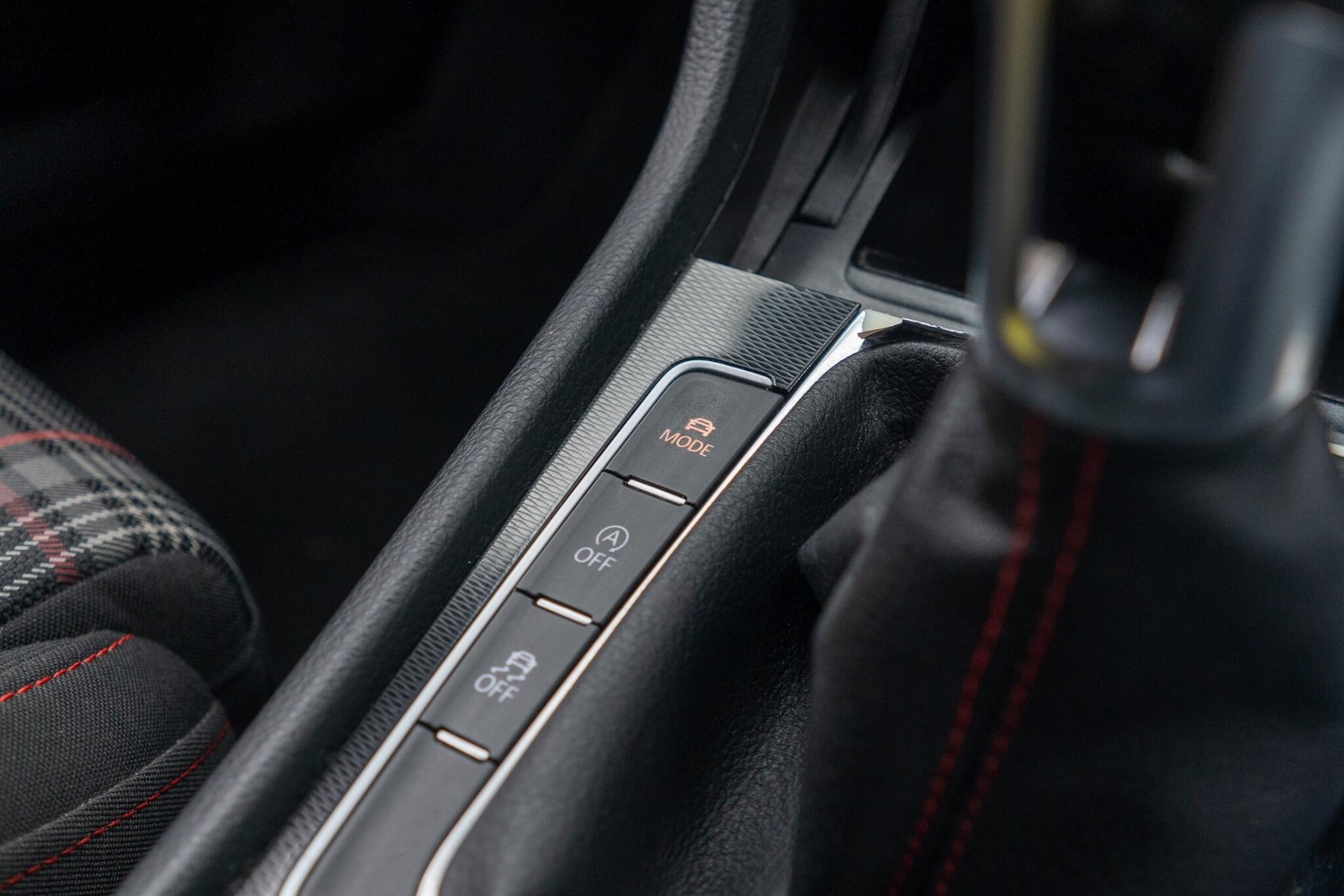 Used Volkswagen Golf 2016 for sale - 77120497: Photo 28