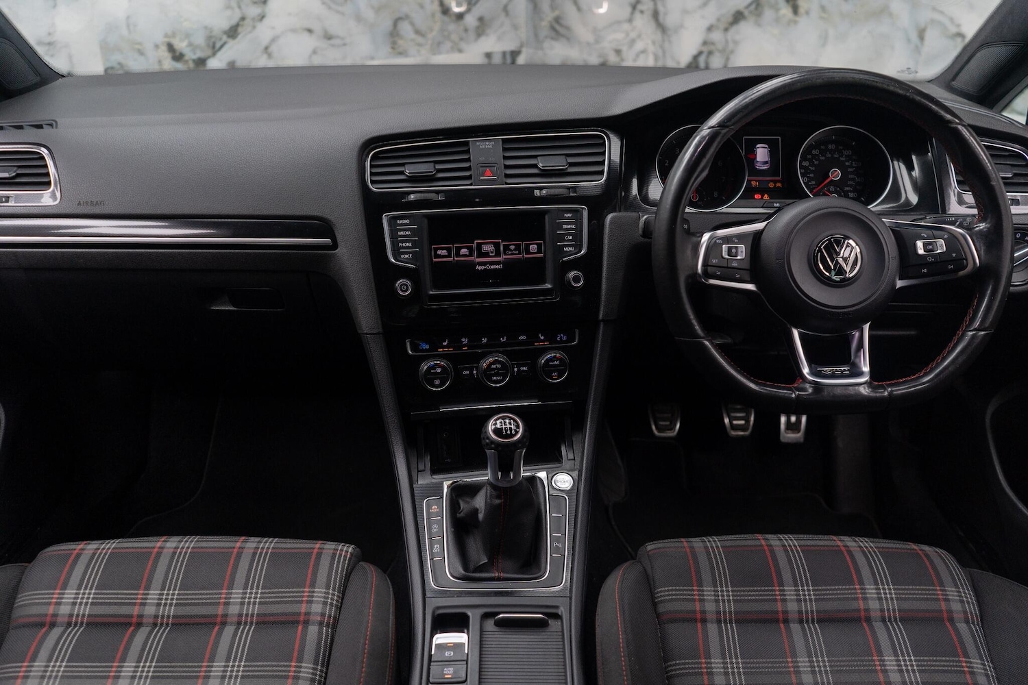 Used Volkswagen Golf 2016 for sale - 77120497: Photo 34