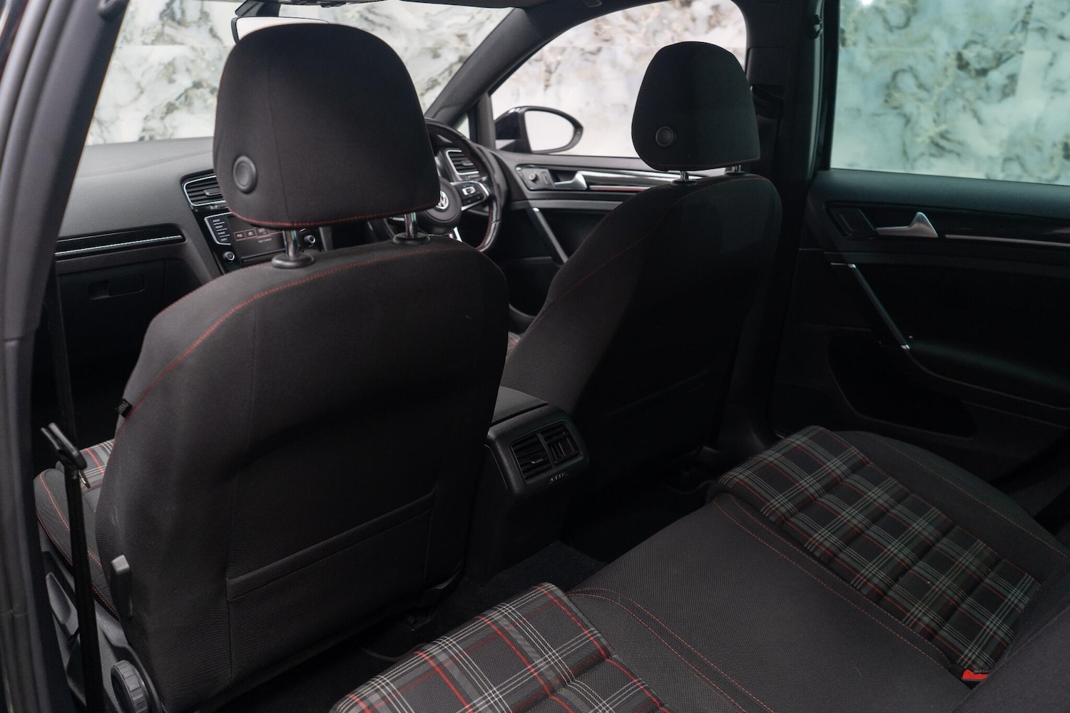 Used Volkswagen Golf 2016 for sale - 77120497: Photo 38