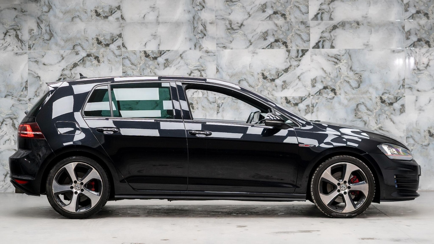 Used Volkswagen Golf 2016 for sale - 77120497: Photo 5