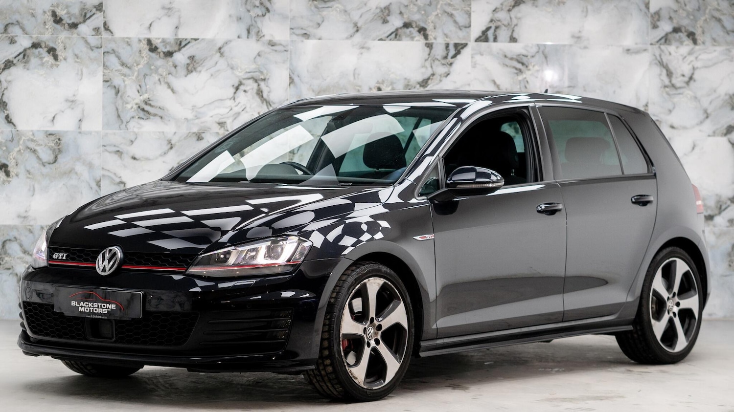 Used Volkswagen Golf 2016 for sale - 77120497: Photo 7